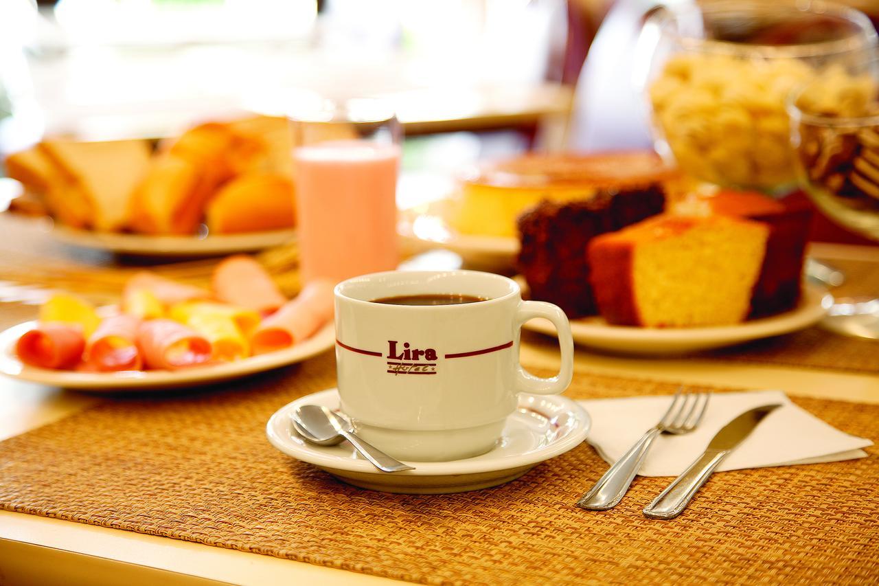 Lira Hotel Curitiba Exteriér fotografie